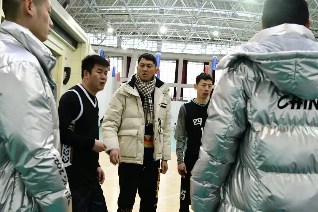 如何设计一份适合初学者的篮球爆发力训练方案?_2